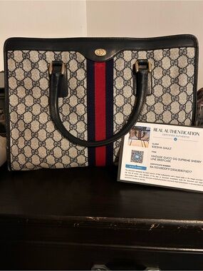 Gucci GG Supreme Briefcase Tote in Beige with Blue and Red Stripe